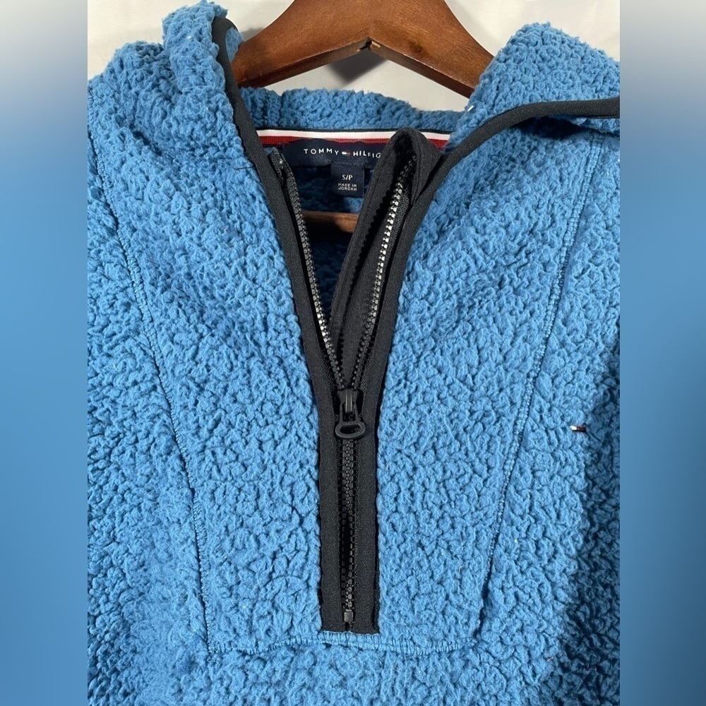 Tommy Hilfiger Sherpa Hoodie Womens Quarter Zip Outerwear Blue Faux Fur Size S - Picture 8 of 9